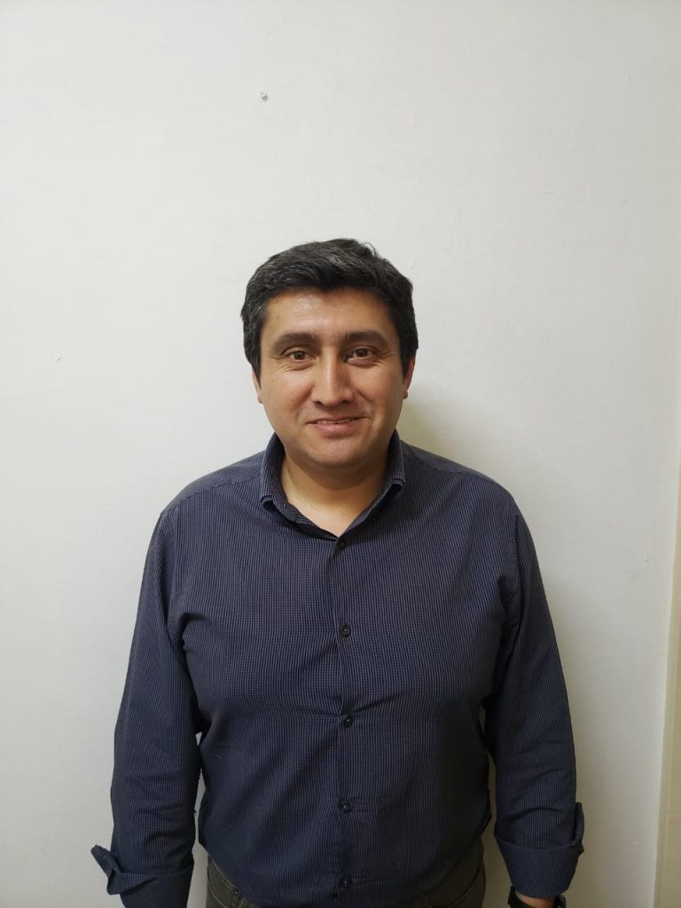 Jorge Meza Encargado
